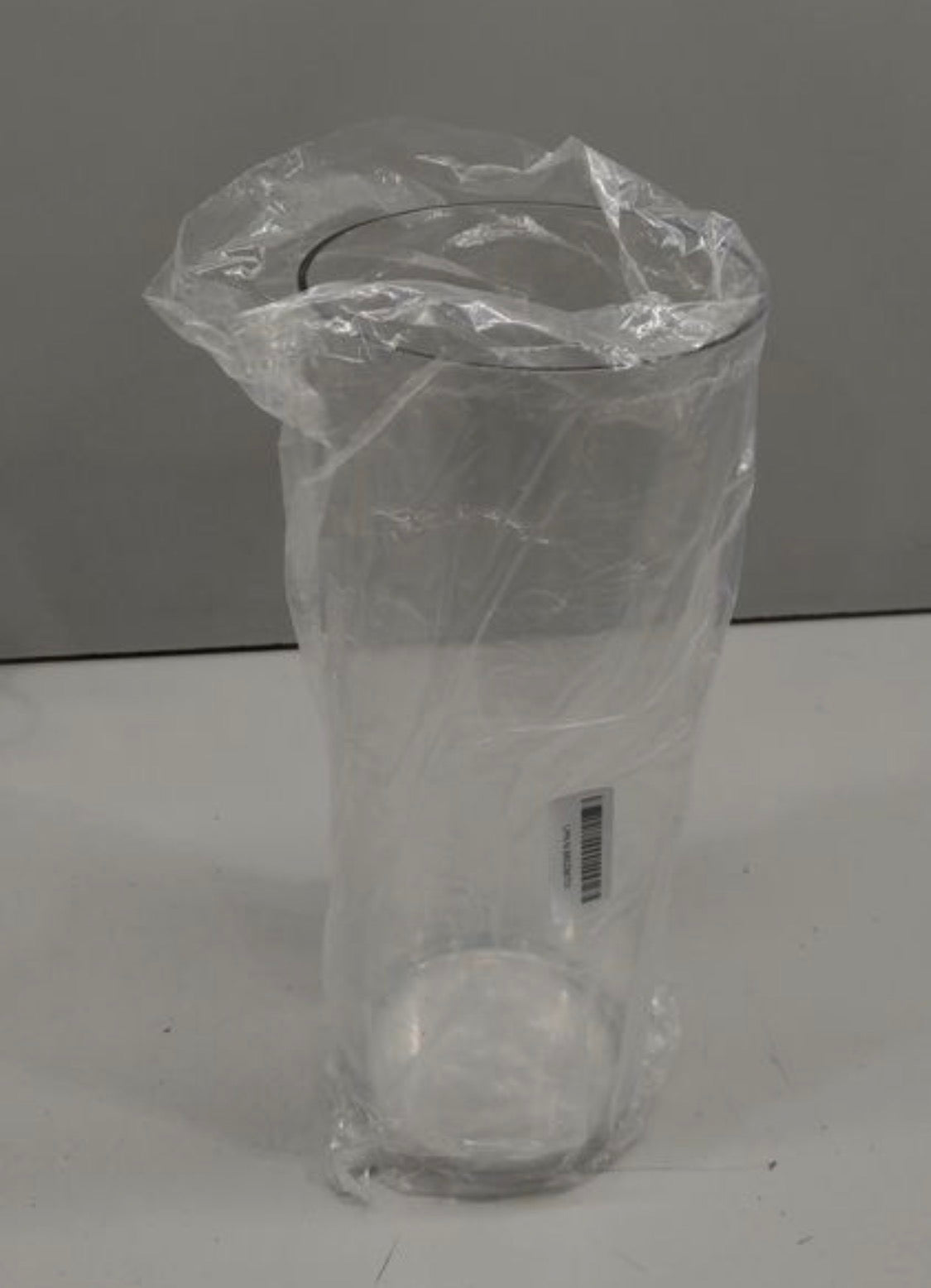 Guluto Clear Acrylic Flower Vase